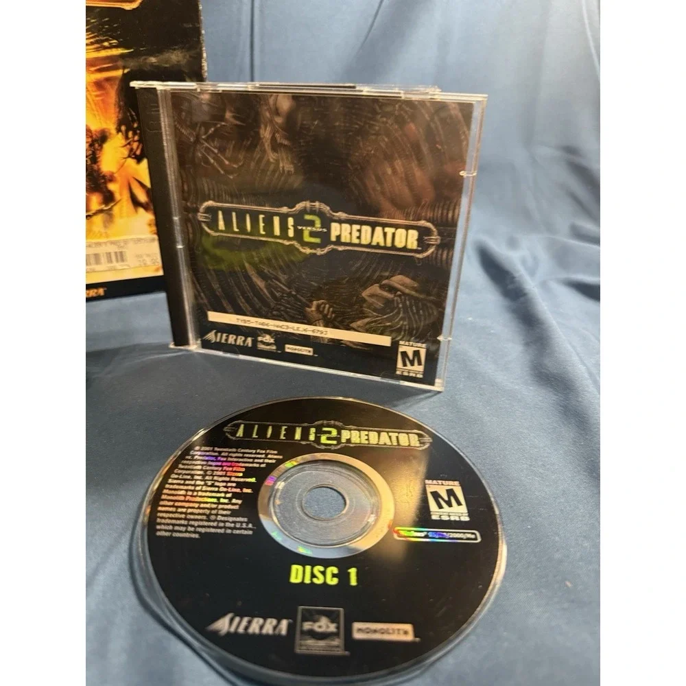 Aliens vs Predator 2 Gold Edition PC Game 2001 CIB with Primal Hunt Expansion